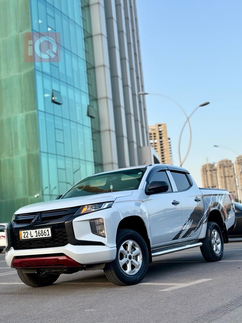 ميتسوبيشي L200